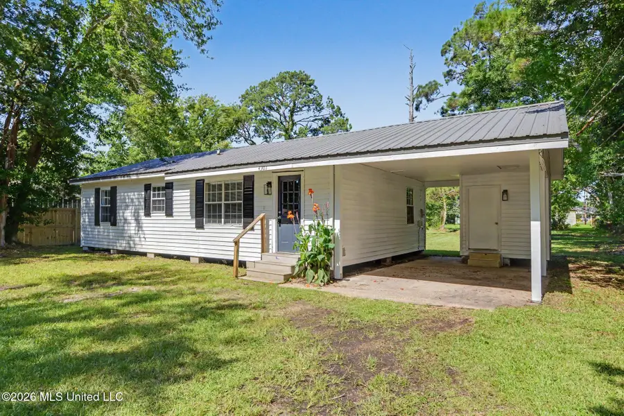 4301 Briggs Street, Moss Point, MS 39563 - #2