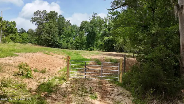 0 Dogwood Road, Vicksburg, MS 39180