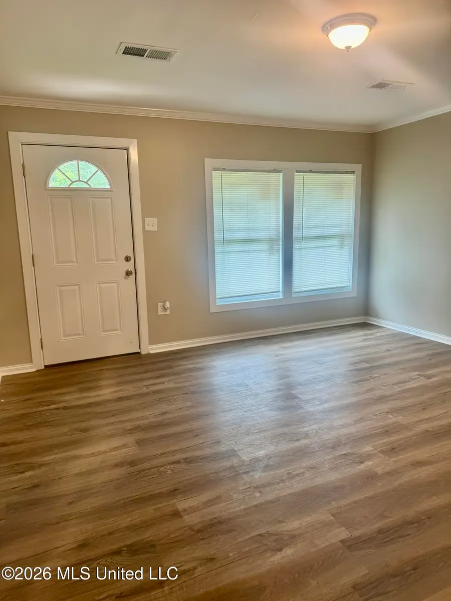 301 Ferriday Drive, Ridgecrest, LA 71334 - #2
