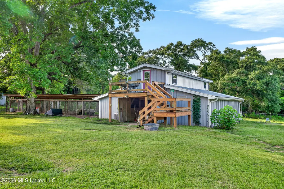 467a Thomas School Road, Lumberton, MS 39455 - #1