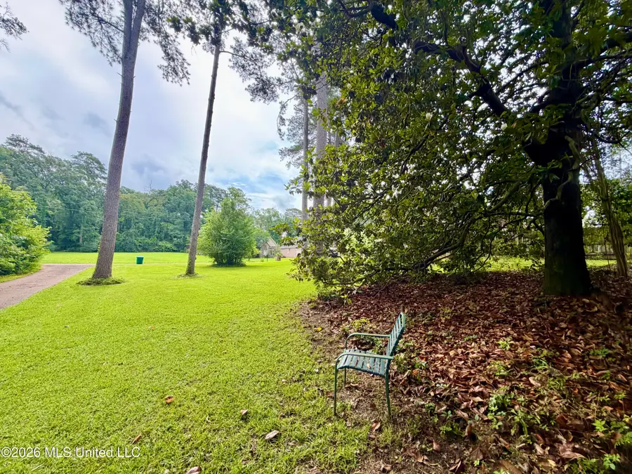 818 S Cleveland Avenue, Brookhaven, MS 39601 - #2