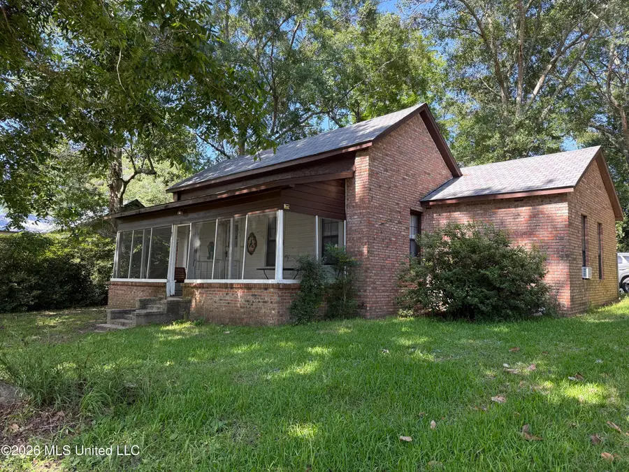 131 N Fourth Street, Wiggins, MS 39577 - #3