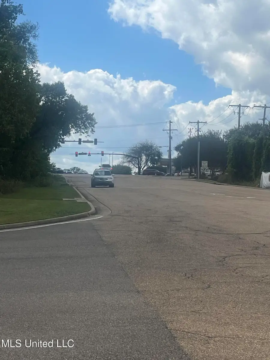 Galleria Parkway, Madison, MS 39110 - #3