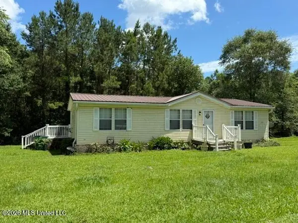 26042 Creek Cove, Perkinston, MS 39573
