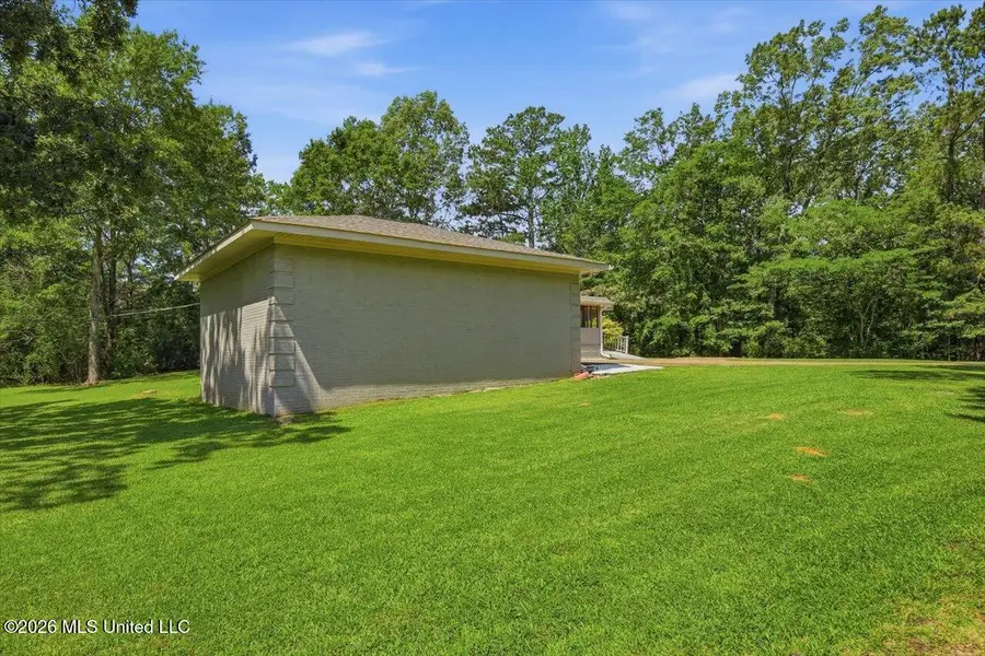 118 Pine Ridge Road, Florence, MS 39073 - #2