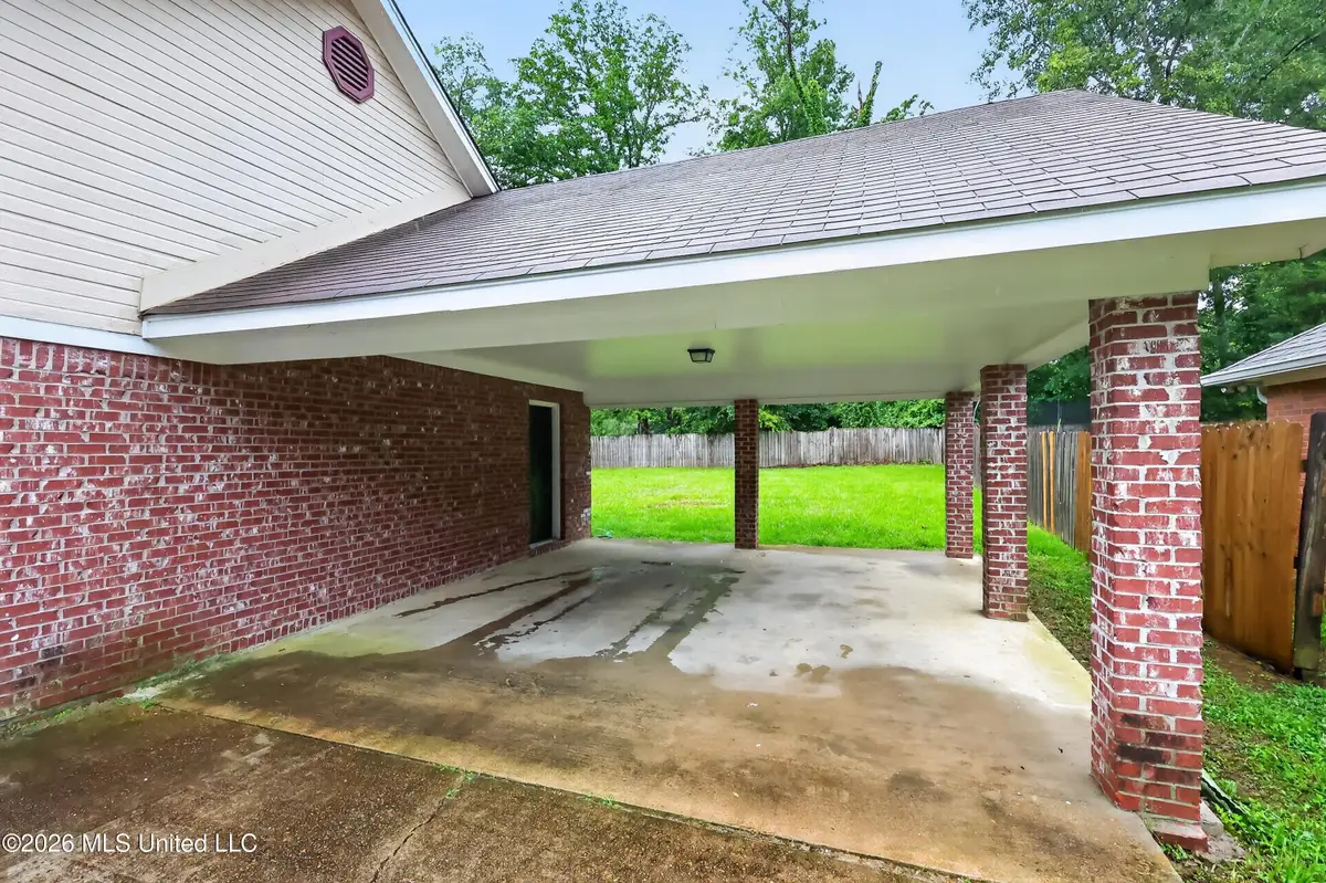 4003 W Lake Road, Jackson, MS 39212 - #1