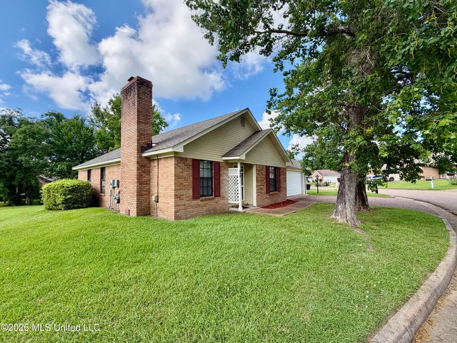 102 Marys Cove, Clinton, MS 39056 - #2