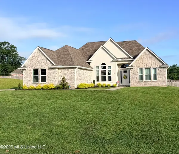 96 Knoll Creek Drive, Carriere, MS 39426