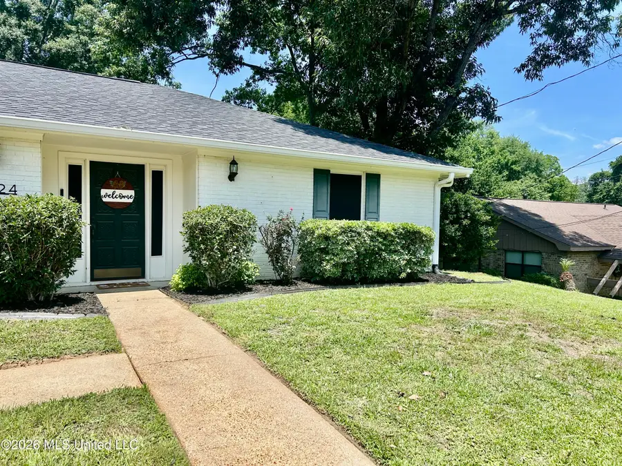124 Tanglewood Road, Natchez, MS 39120 - #3