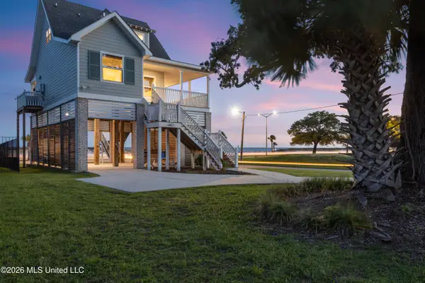 1623 Cayman Cove, Biloxi, MS 39531