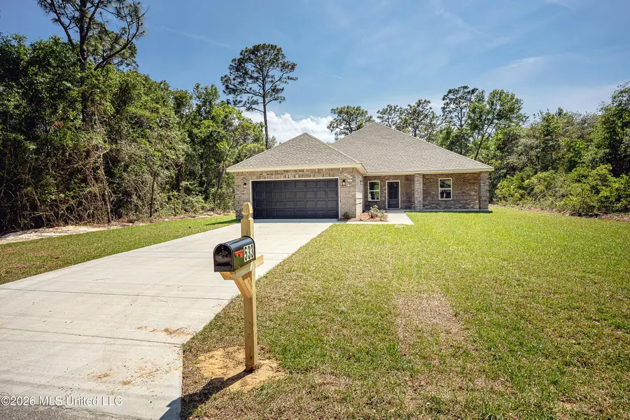 533 Oak Street, Ocean Springs, MS 39564 - #2