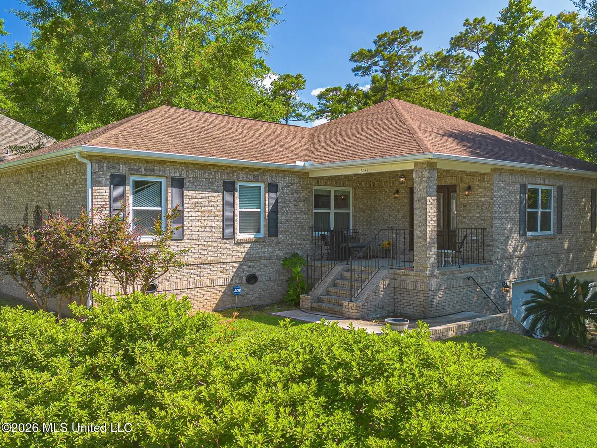 6541 Alakoko Drive, Diamondhead, MS 39525 - #1