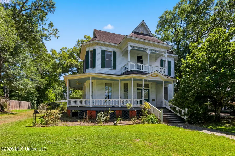 140 E Semmes Street, Canton, MS 39046 - #3