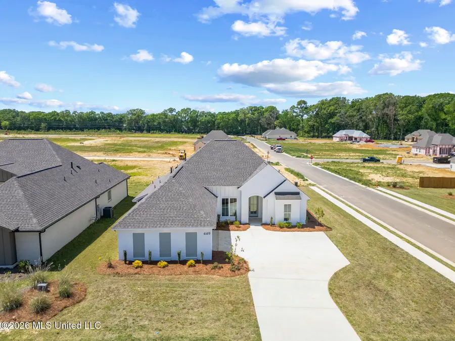 449 Aurora Circle, Canton, MS 39046 - #2