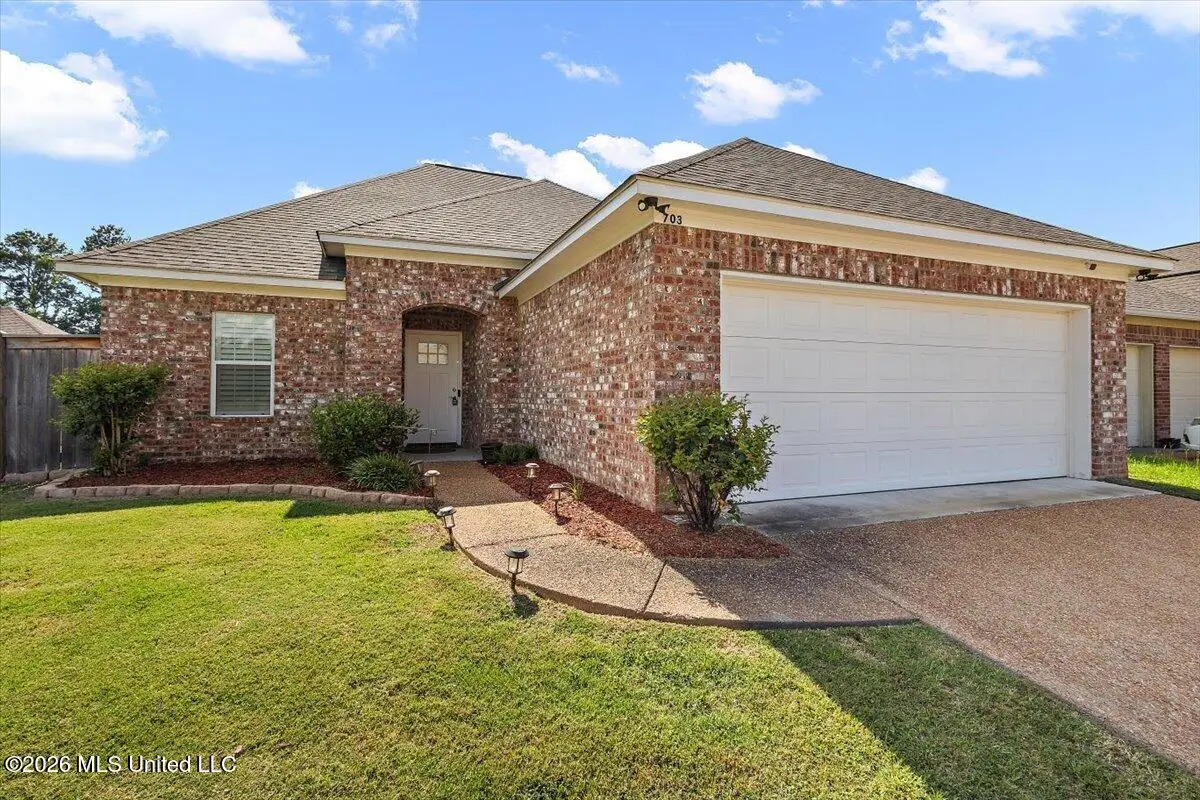 703 Hartwood Cove, Brandon, MS 39042 - #1