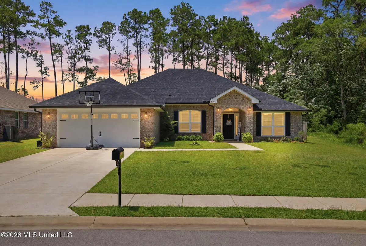 6268 Emerald Lk Drive, Biloxi, MS 39532 - #1