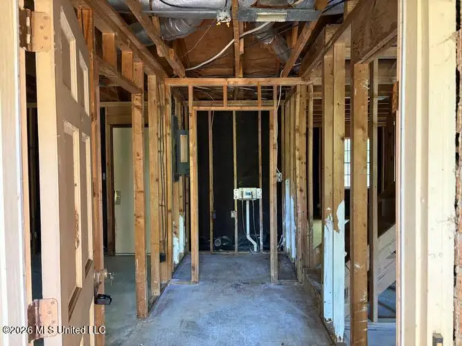 1709 Sherwood Circle, Yazoo City, MS 39194 - #2