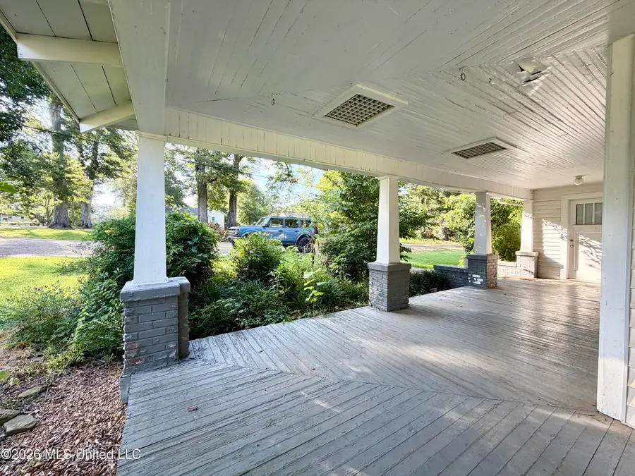 506 Cassedy Street, Brookhaven, MS 39601 - #3