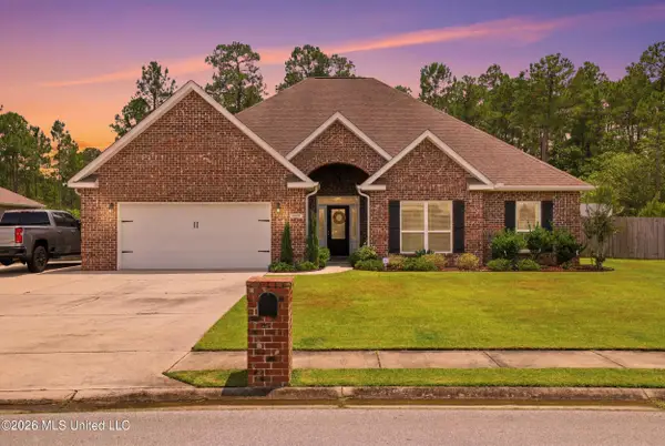9028 River Birch Drive, Biloxi, MS 39532