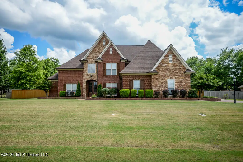 8807 Dehart Road, Olive Branch, MS 38654 - #1