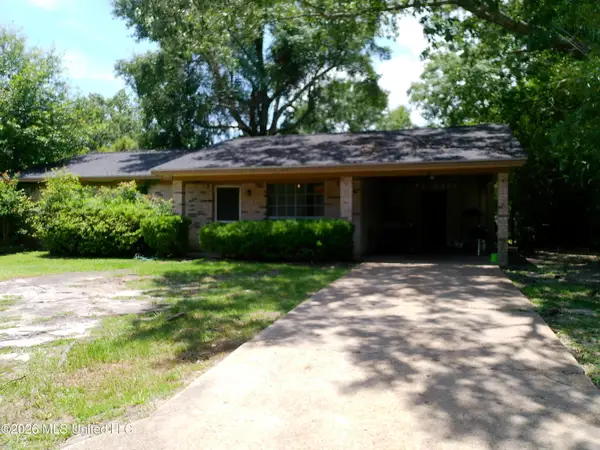 9 Park Drive, Gulfport, MS 39503