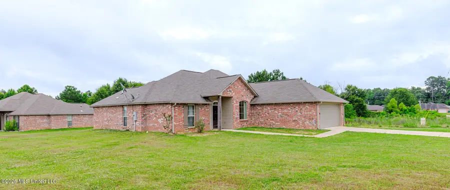 508 Fairway Avenue, Byram, MS 39272 - #3