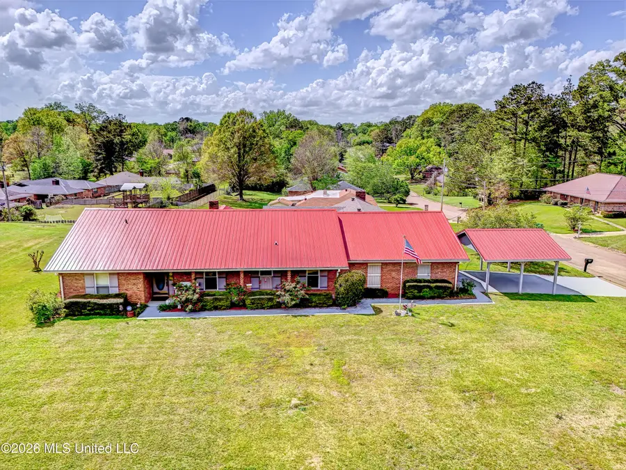 444 Ridgewood, Vicksburg, MS 39180 - #2