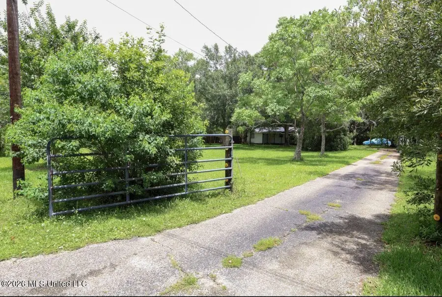 3012 Ridgedale Road, Gautier, MS 39553 - #2