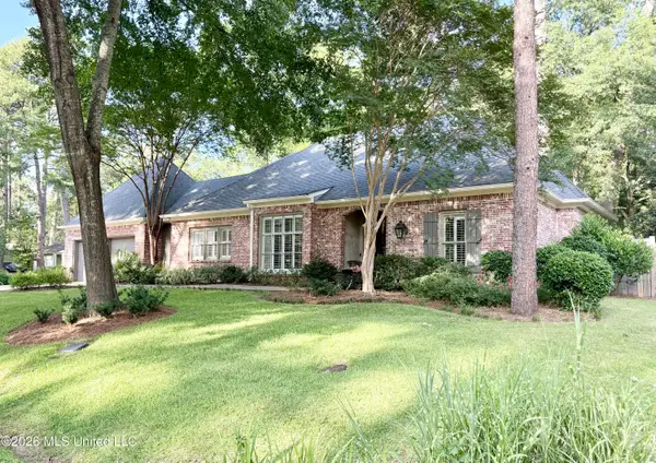 3920 Roxbury Road, Jackson, MS 39211