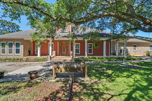 14390 Vidalia Road, Pass Christian, MS 39571