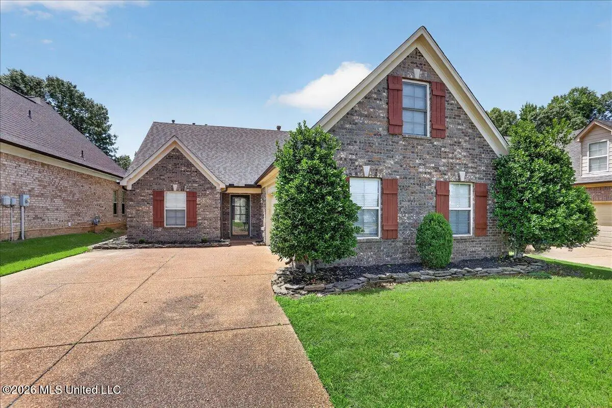 859 W Fairway Pointe Cove, Hernando, MS 38632 - #1