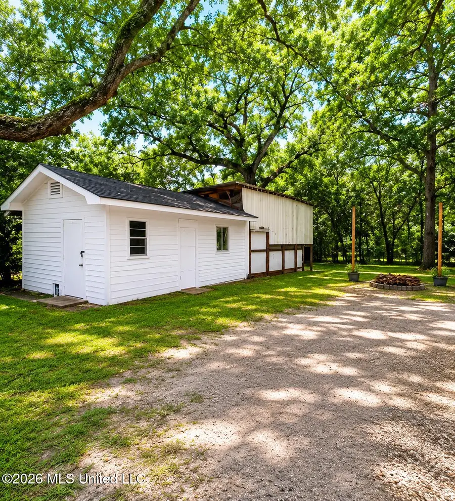 264 N Forrest Avenue, Biloxi, MS 39530 - #2