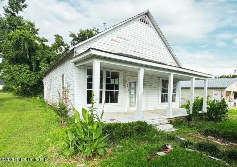 604 Central Avenue, Belzoni, MS 39038 - #1