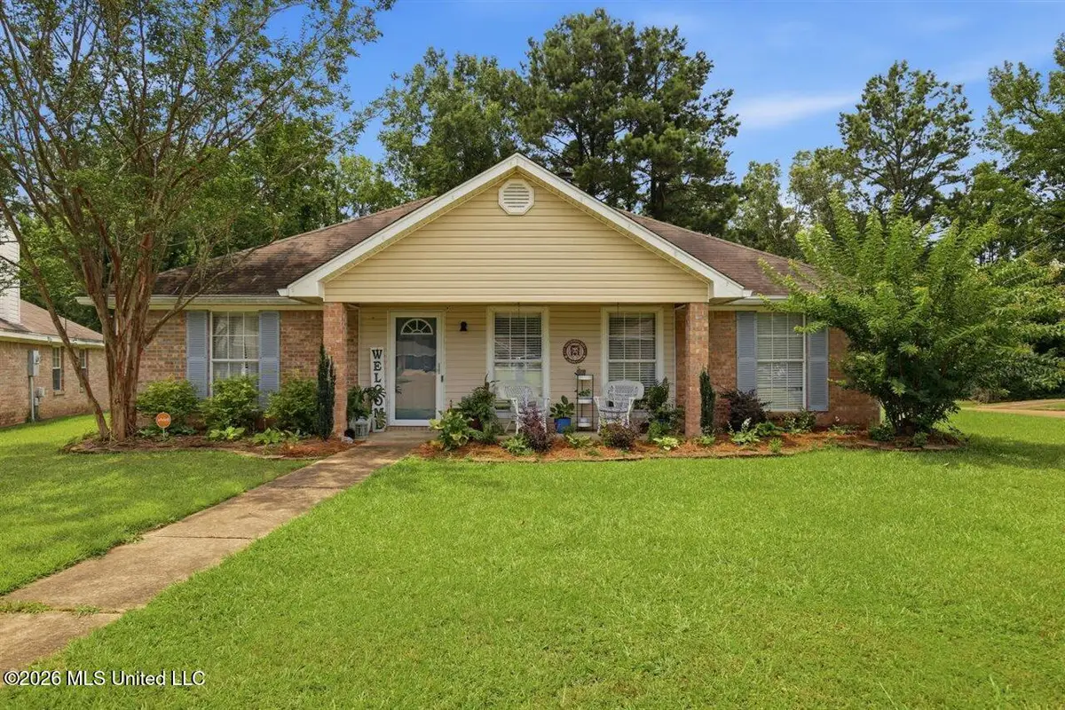 1930 Twin Pine Drive, Pearl, MS 39208 - #1