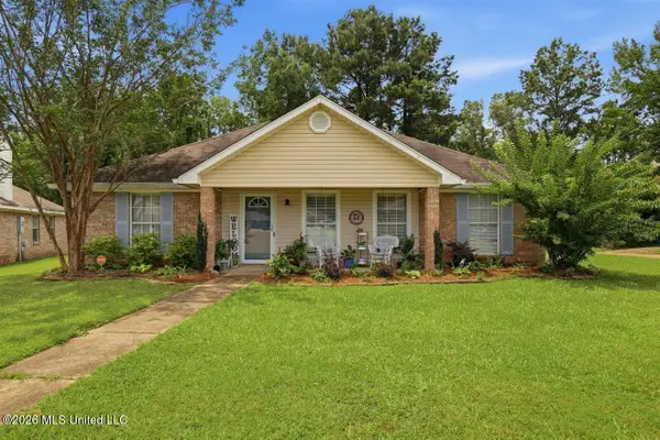 1930 Twin Pine Drive, Pearl, MS 39208