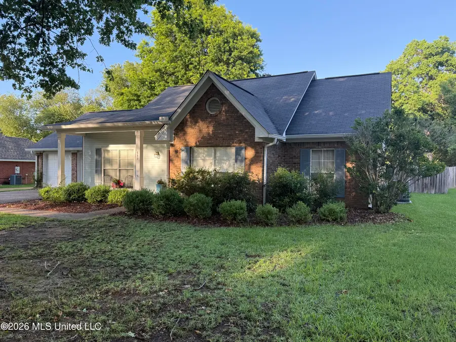609 Spring Grove, Madison, MS 39110 - #2