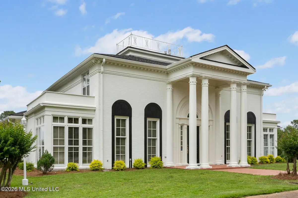 8 12 Oaks Place, Madison, MS 39110 - #1