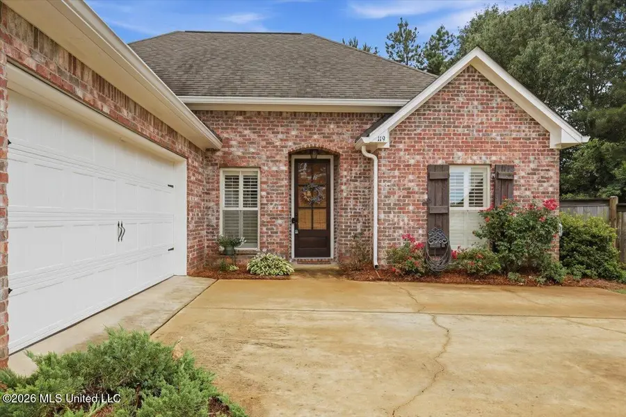 119 Hampton Place, Madison, MS 39110 - #3