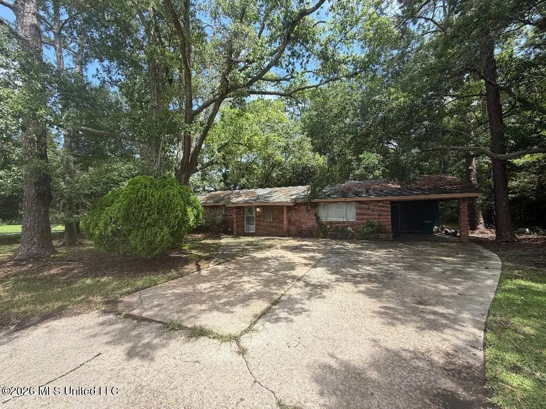 5825 Gregory Street, Moss Point, MS 39563 - #1