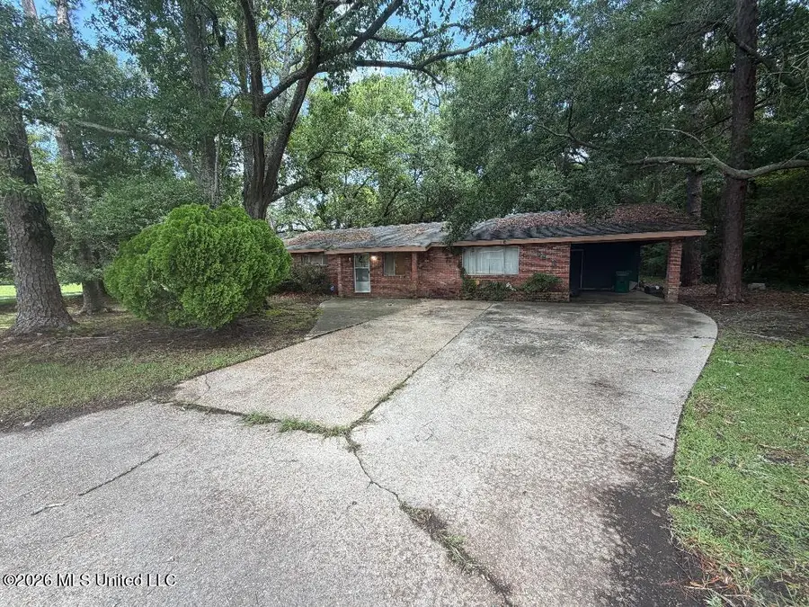 5825 Gregory Street, Moss Point, MS 39563 - #2