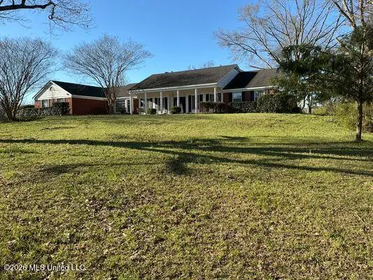 401 S Binford Avenue, Duck Hill, MS 38925 - #2