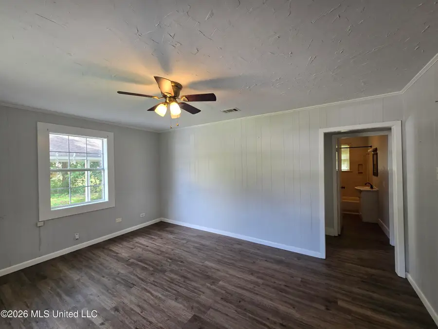 2208 Glendale Avenue, Hattiesburg, MS 39401 - #2