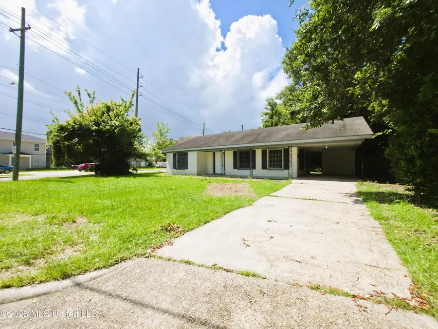1703 State Street, Biloxi, MS 39531 - #3