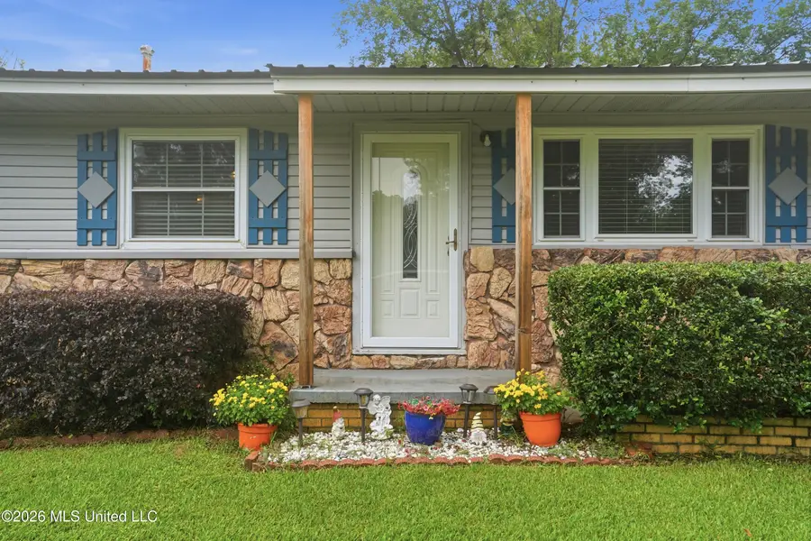 208 Plainview Circle, Richland, MS 39218 - #2