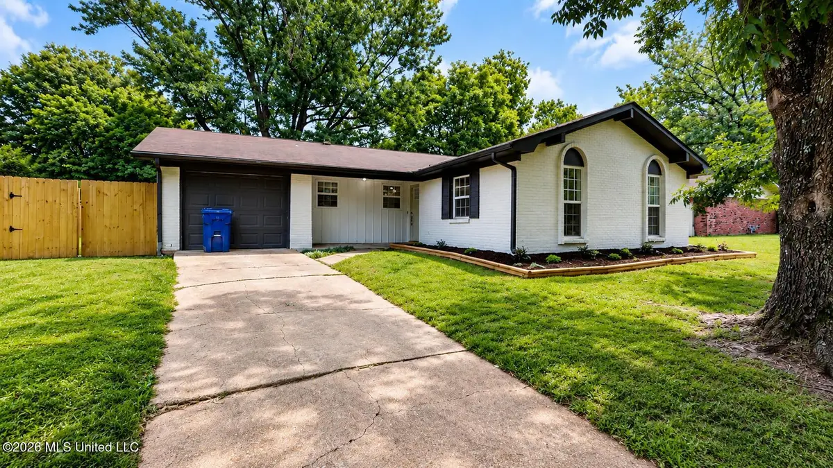 7356 Vinson Cove, Horn Lake, MS 38637 - #1