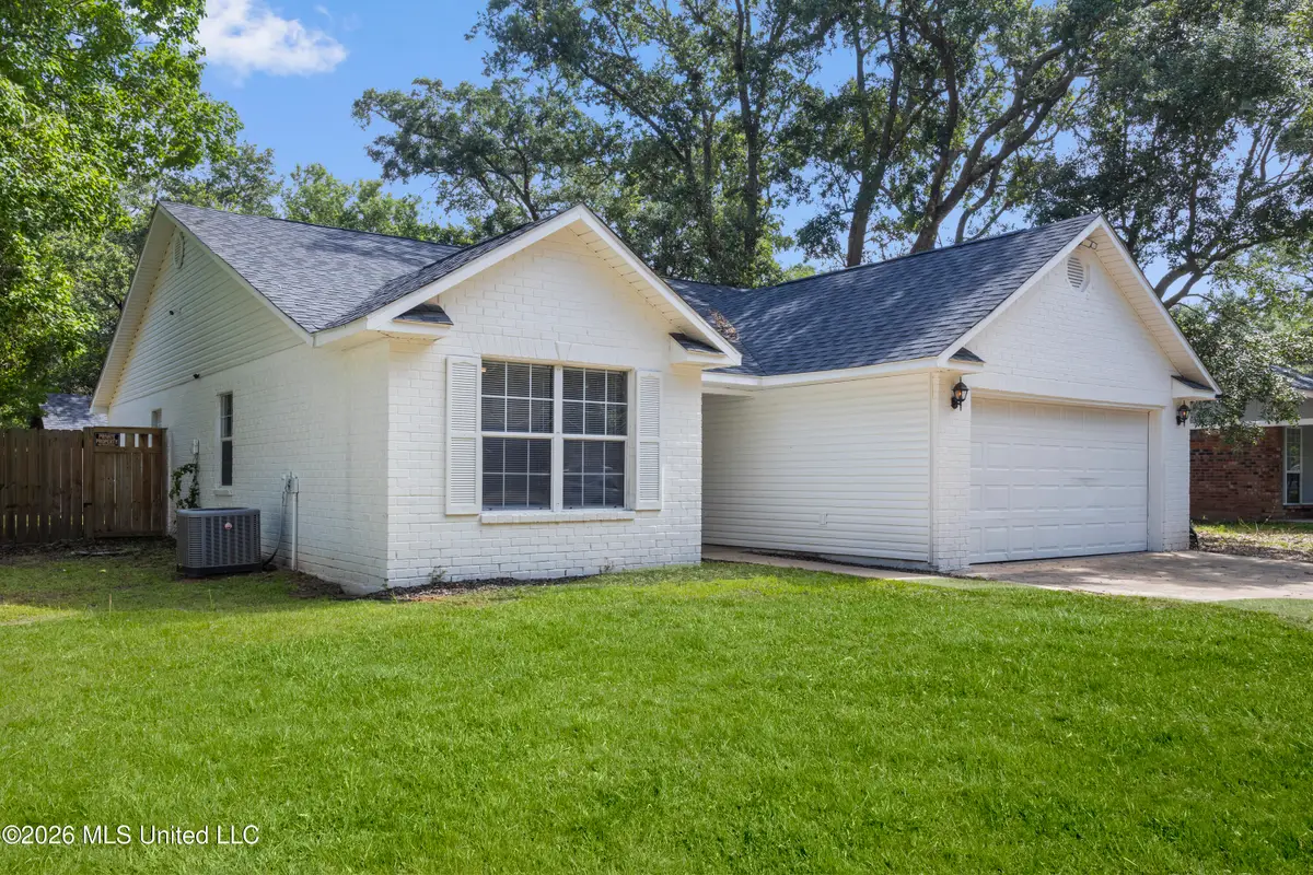 8820 Mermaid Avenue, Ocean Springs, MS 39564 - #1