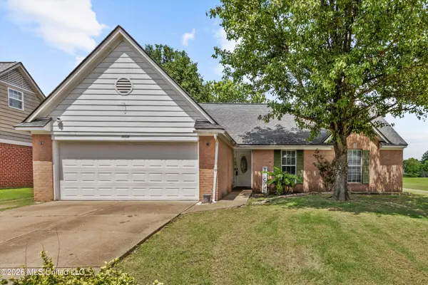 6108 Magnolia Lakes Drive, Olive Branch, MS 38654