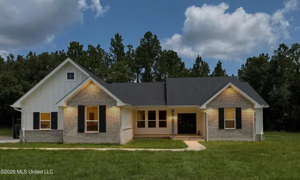 18350 N Fairway View Drive, Biloxi, MS 39532