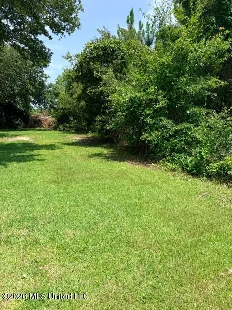 104 Edwards Drive, Pass Christian, MS 39571 - #1