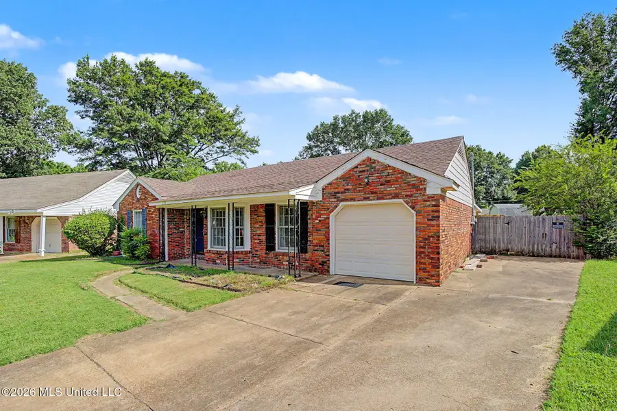 2118 Cedarcrest Drive, Southaven, MS 38671 - #3
